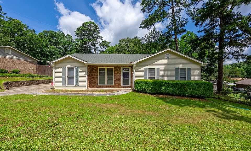 1st image of 4507 N Oaks Dr