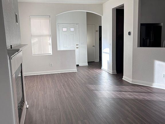 5th image of 10860 Ivy Hill Dr Unit 7