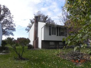 575 Annette Ct, West Jefferson, OH 43162