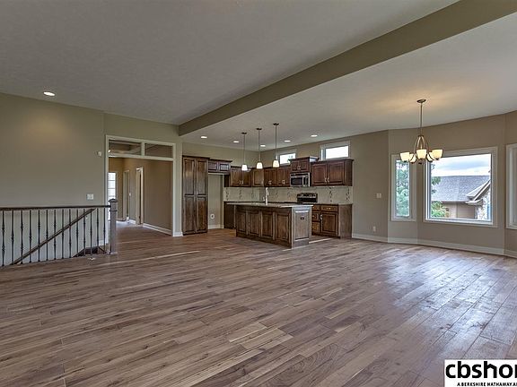 4th image of 4603 N 192 Terrace Cir