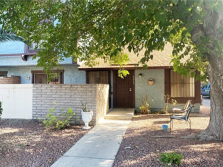 4461 Buena Vista Dr — Photo 2