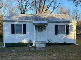 1020 Willard St, Greensboro, NC 27405