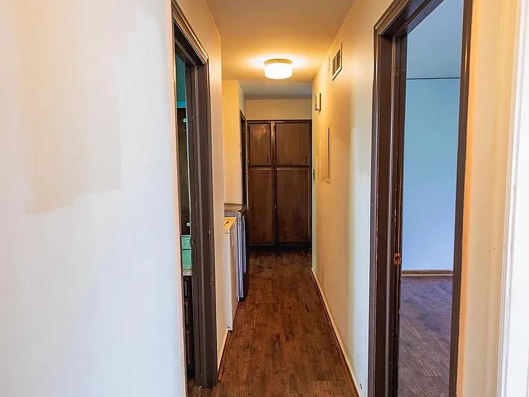 213 Laurel Ave #B — Photo 8