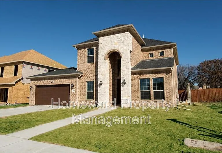 4004 Hanaa Ct — Photo 2