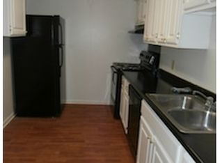 1013 Foxcroft Ln APT 3, Statesville, NC 28677