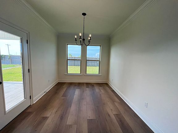 4th image of 3444 Woods Rd