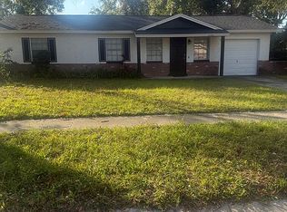 4304 Porpoise Dr, Tampa, FL 33617