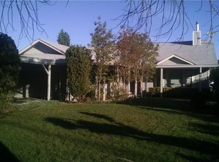 19032 Spyglass Rd, Hidden Valley Lake, CA 95467