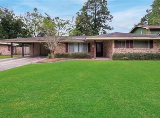 1008 Cherryhill St, Lake Charles, LA 70607