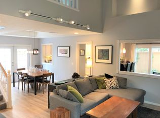 2108 Colina Vista Way, Costa Mesa, CA 92627