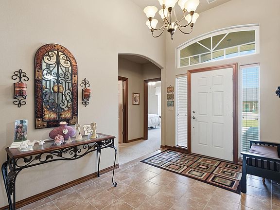3rd image of 8409 W Bruneau Pl