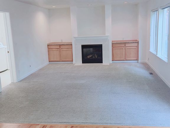 2nd image of 10824 NE 144th Ct