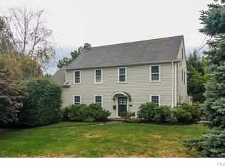 56 Toilsome Hill Rd, Fairfield, CT 06825