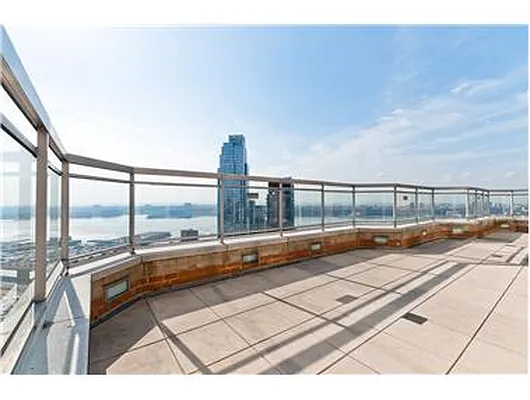 Rented by Douglas Elliman | media 11