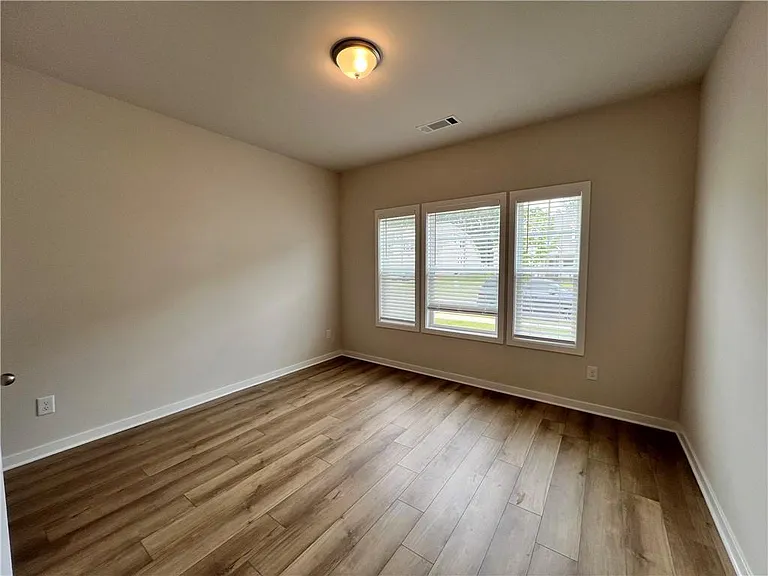 905 Winding Rose Dr — Photo 28