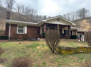 1267 Lower Taulbee Fork Rd, Vancleve, KY 41385
