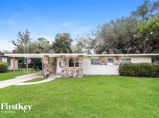 3204 Rogero Rd, Jacksonville, FL 32277