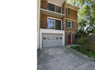 936 S George Mason Dr, Arlington, VA 22204