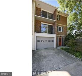 936 S George Mason Dr, Arlington, VA, 22204
