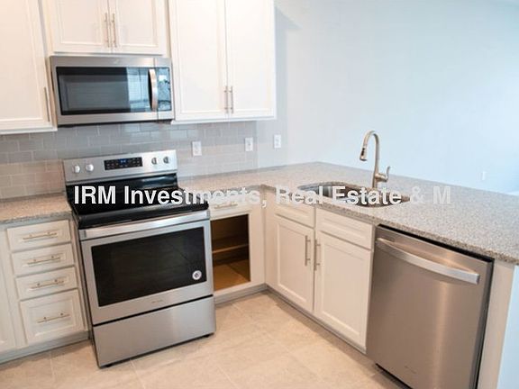 2nd image of 1311 Planted Pine St