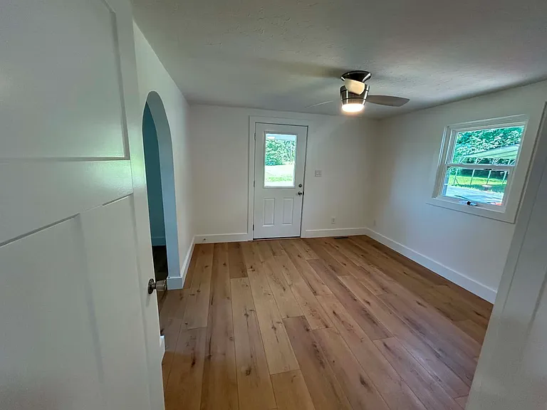 5422 S Wilson Rd — Photo 13