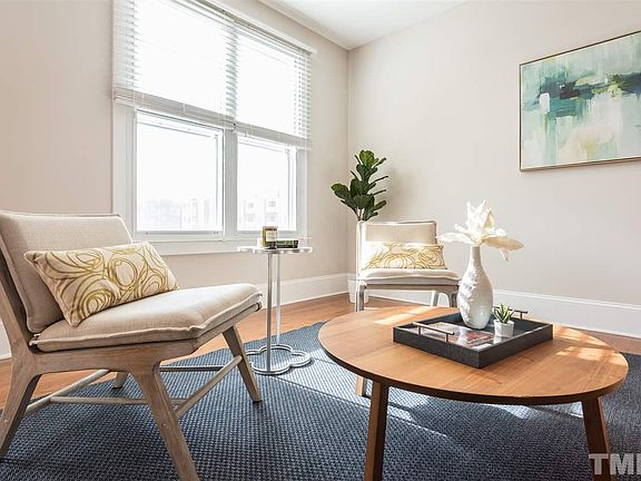 4th image of 601 Finsbury St APT 203