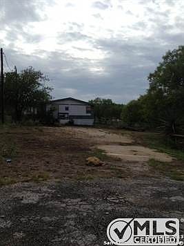 2nd image of 214 S County Road 5605