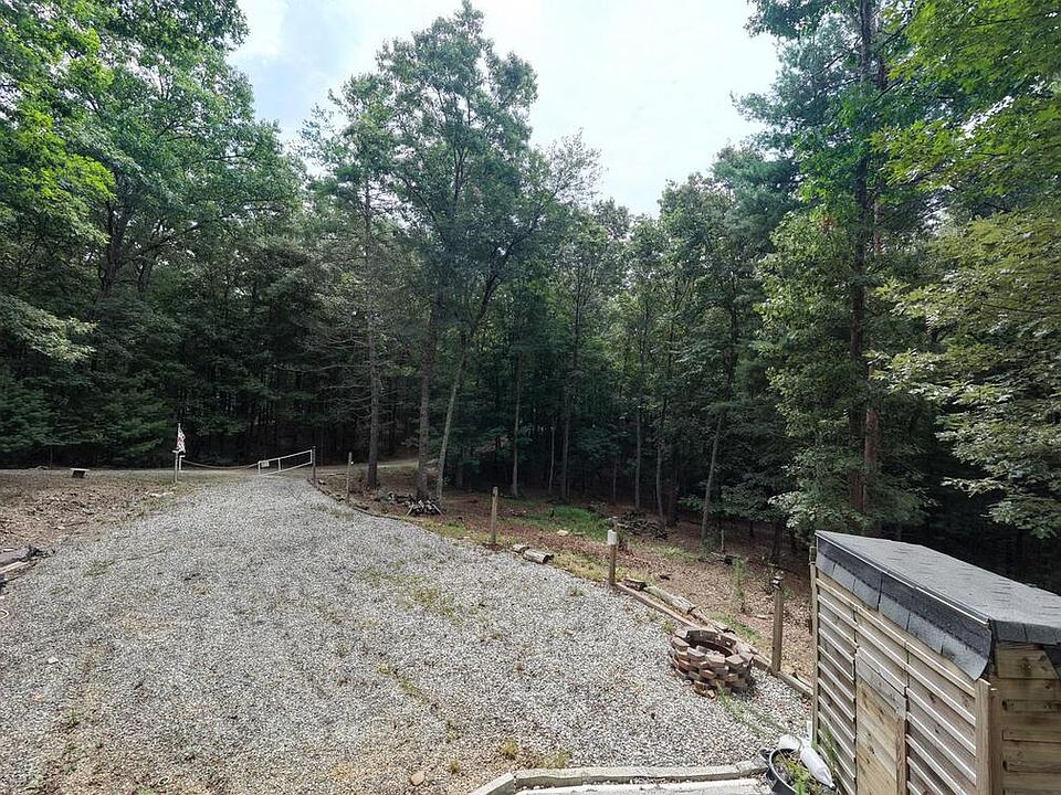 1st image of 155 Atkins Trl