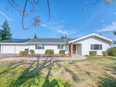 8206 E Clinton Ave, Fresno, CA, 93737