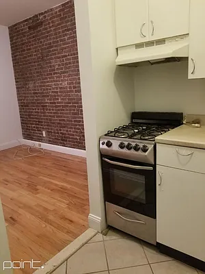 Rented by Point NYC | media 7