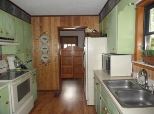 338 Lake Hill Dr, Alexander City, AL 35010