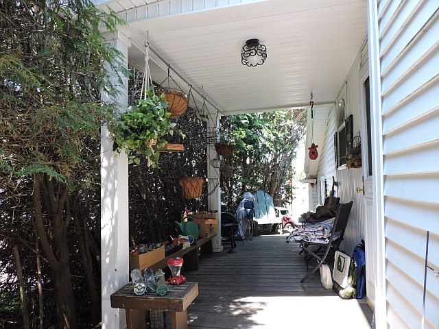 2nd image of 3 Vachereau St