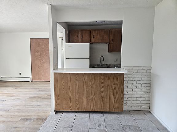 5th image of 18891 Detroit Ext APT 201