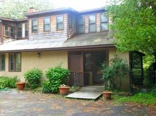 127 Lake View Ave, Cambridge, MA 02138