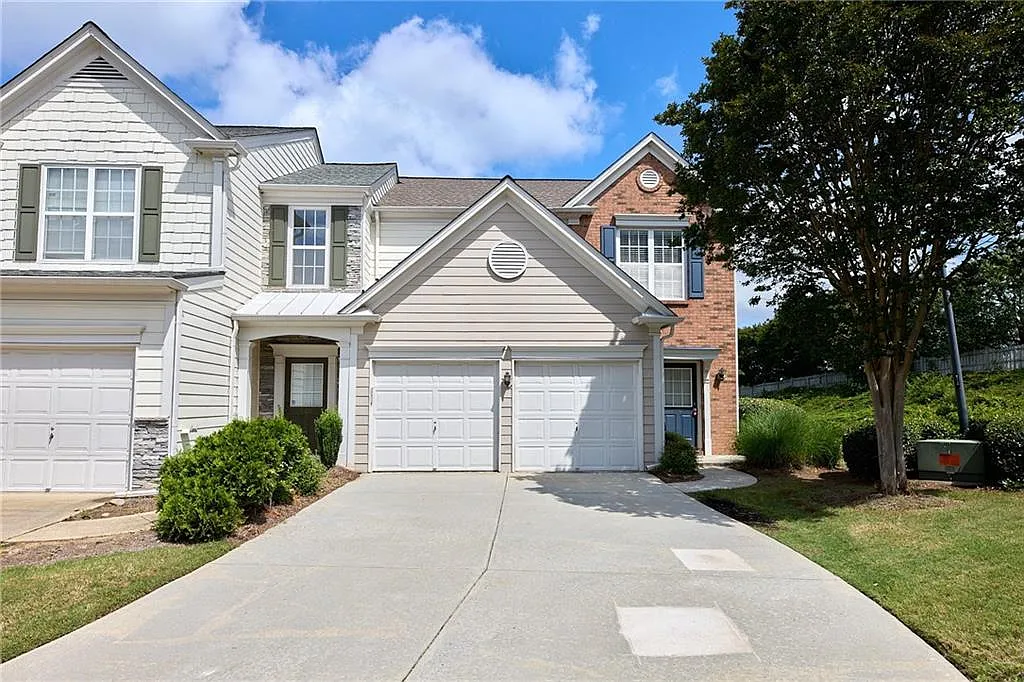 3 bed, 1732 sqft, $2,300 — Photo 1
