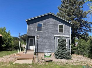 421 Maple Ave, Chama, NM 87520