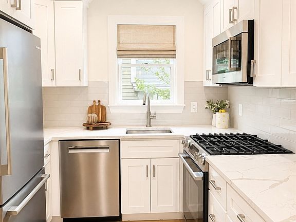3rd image of 85 School St #1