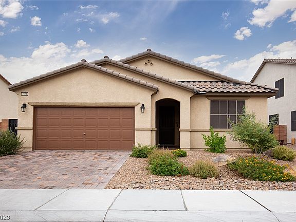 4th image of 7071 Shady Palms St