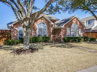 2117 Cedar Cir, Carrollton, TX 75006