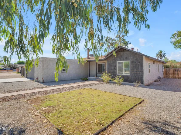 2215 W HIGHLAND Avenue, Phoenix, AZ 85015