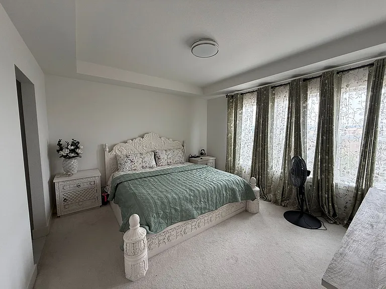 2143 Arikaree Hts — Photo 7