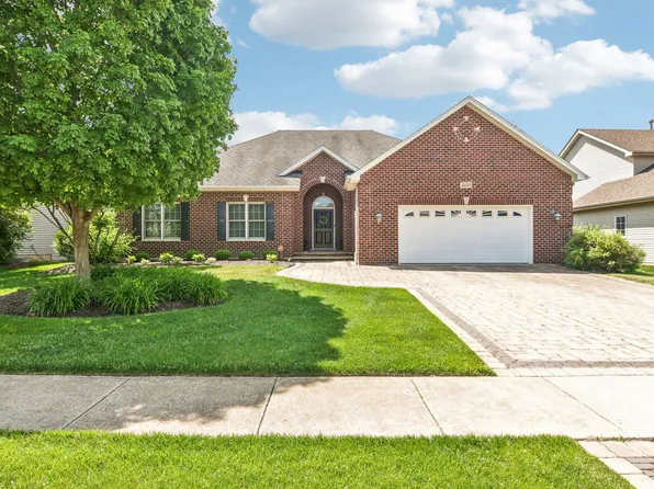 408 Sudbury Cir, Oswego, IL 60543