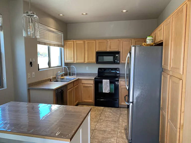 1886 E Don Carlos Ave #148 — Photo 17
