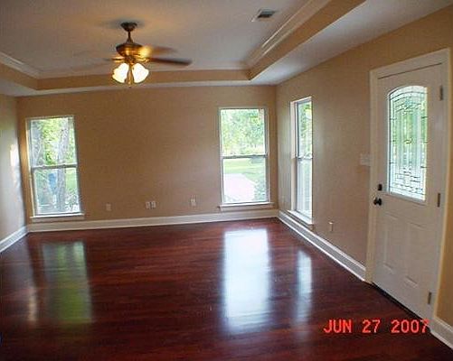 2nd image of 35228 Windsor Ct