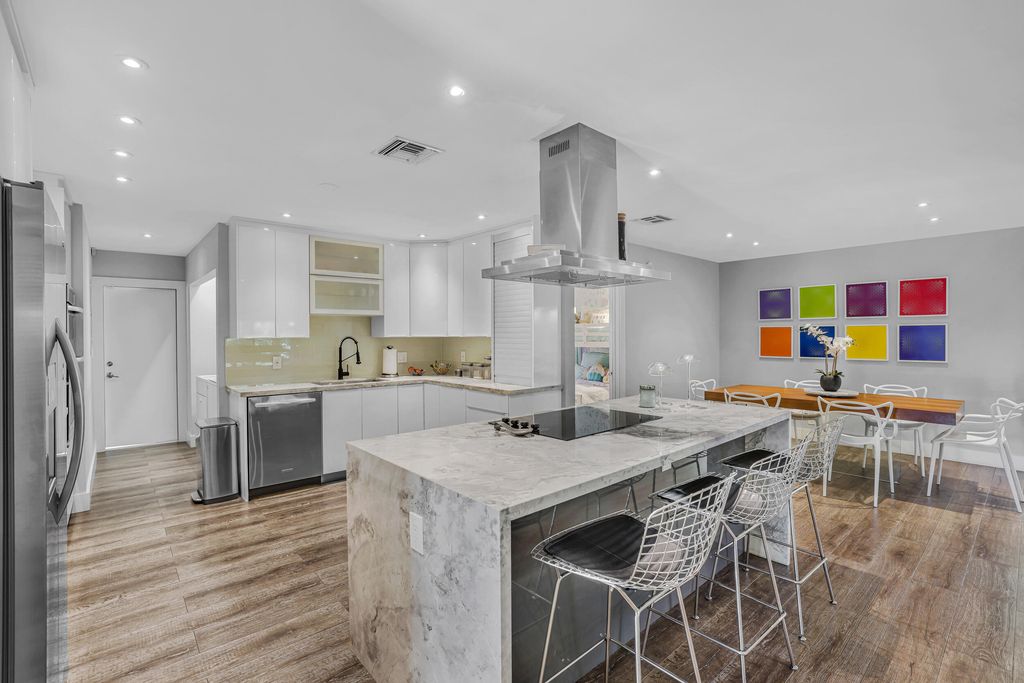 908 Cypress Grove Drive, photo 4