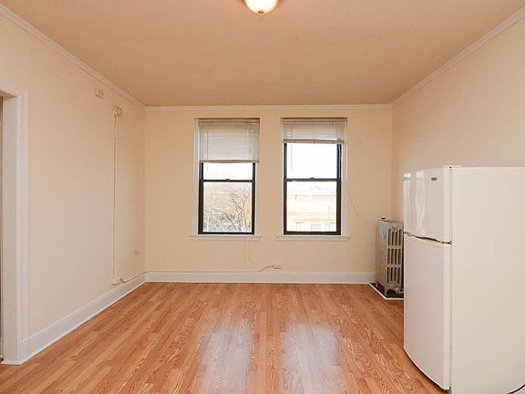 5th image of 3335 W Diversey Ave #532