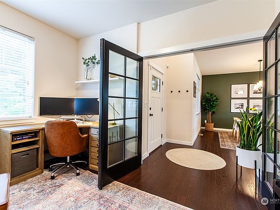 5th image of 10504 SE 183rd Drive