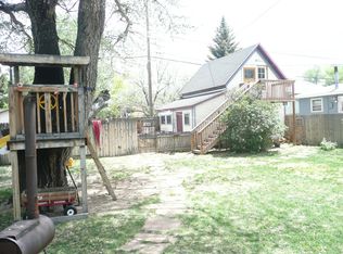 613 S 8th St, Laramie, WY 82070