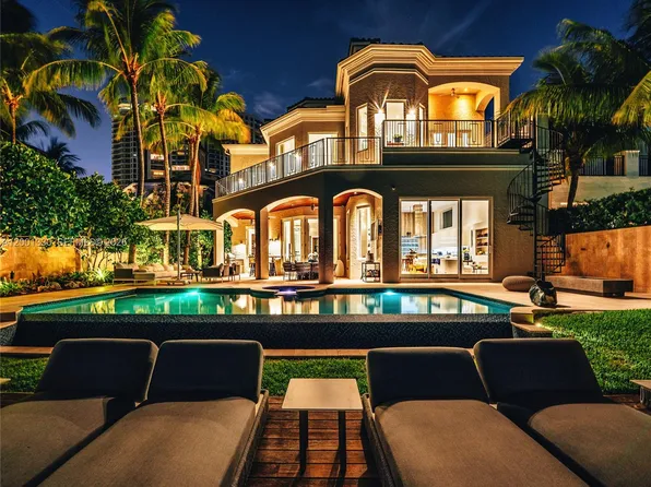 3916 Island Estates Dr, Aventura, FL 33160