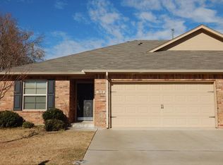 919 W Prairie Wind Way, Mustang, OK 73064